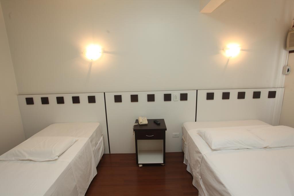 Hotel Plaza Cascavel Habitación foto